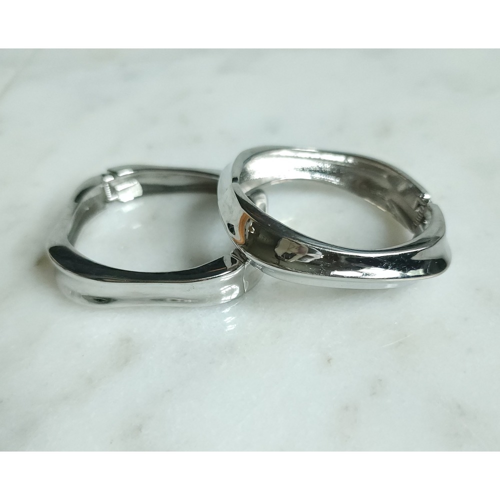 Wavy Square Bangle Bracelet SET Silver Tone Hinge Chic Minimalist Sculptural 2PC